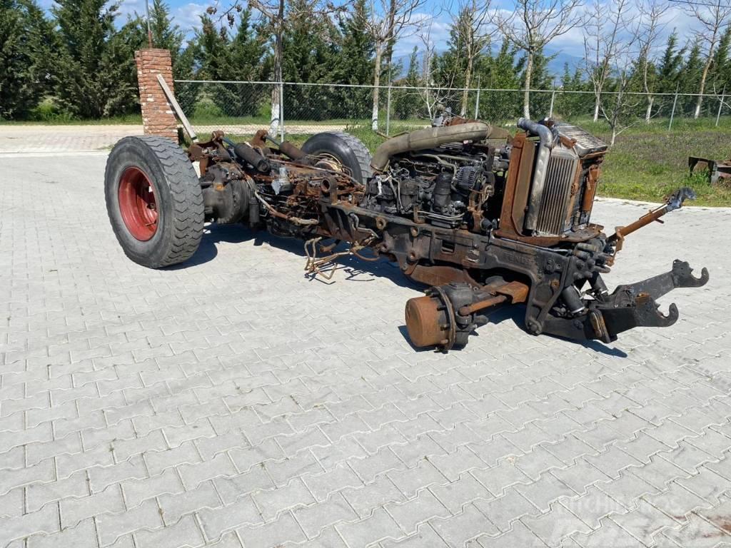 Fendt 718 COM3 ΓΙΑ ΑΝΤΑΛΛΑΚΤΙΚΑ Tractors