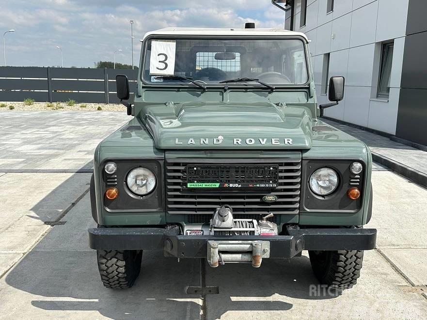 Land Rover Defender Cross-country vehicles