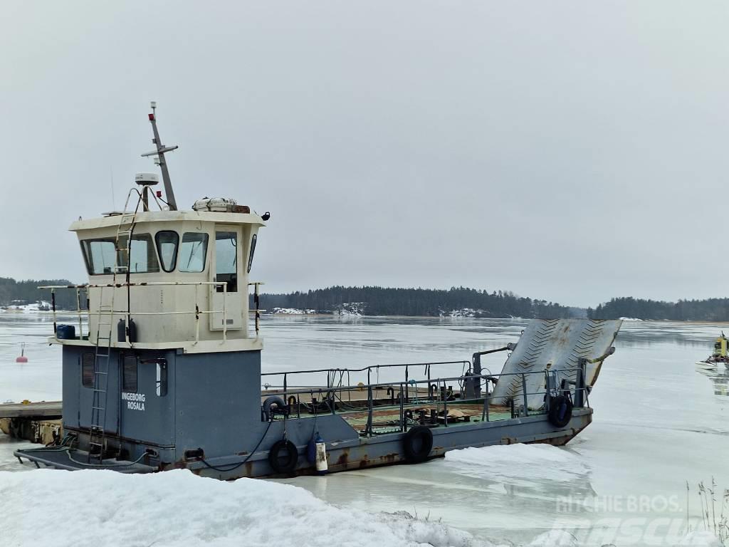  Transport vessel 11,9x4x1m Work boats / barges