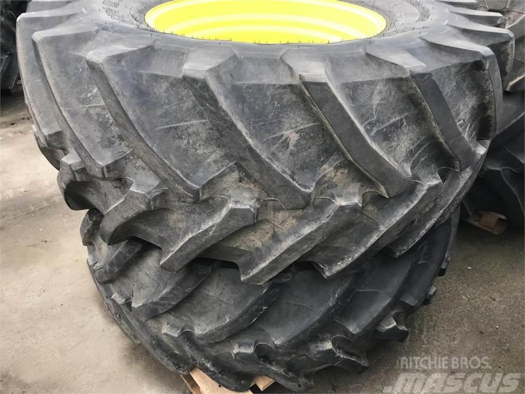 John Deere 600/70R30 Tyres, wheels and rims