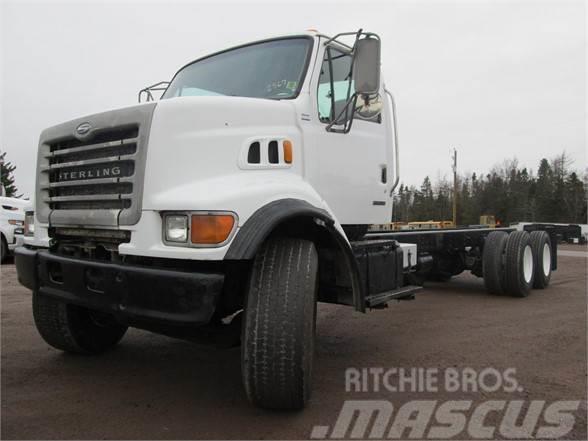 Sterling L9500 Chassis Cab trucks
