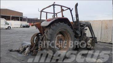CASE 110    front loader Booms and arms