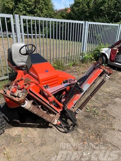 Jacobsen Tri King 1900 Stand on mowers