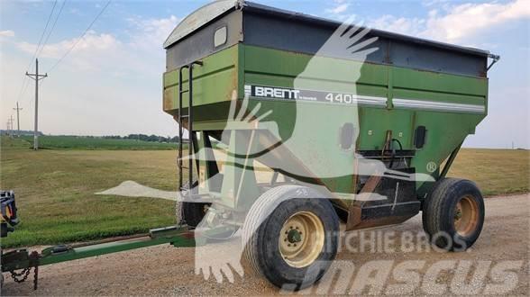 Brent 440 Grain / Silage Trailers
