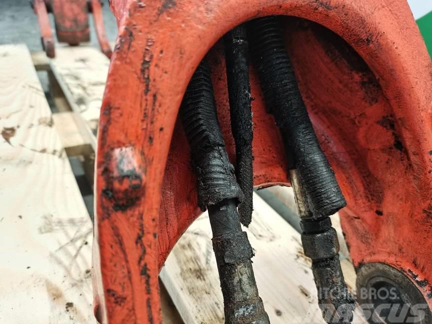 Kubota KX018-4 connector spoons Booms and arms