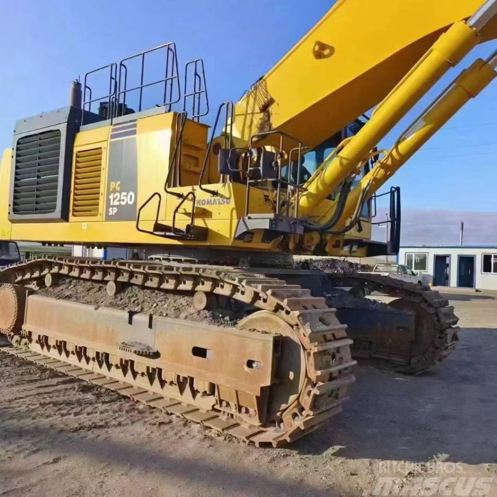 Komatsu PC1250-8 Crawler excavators