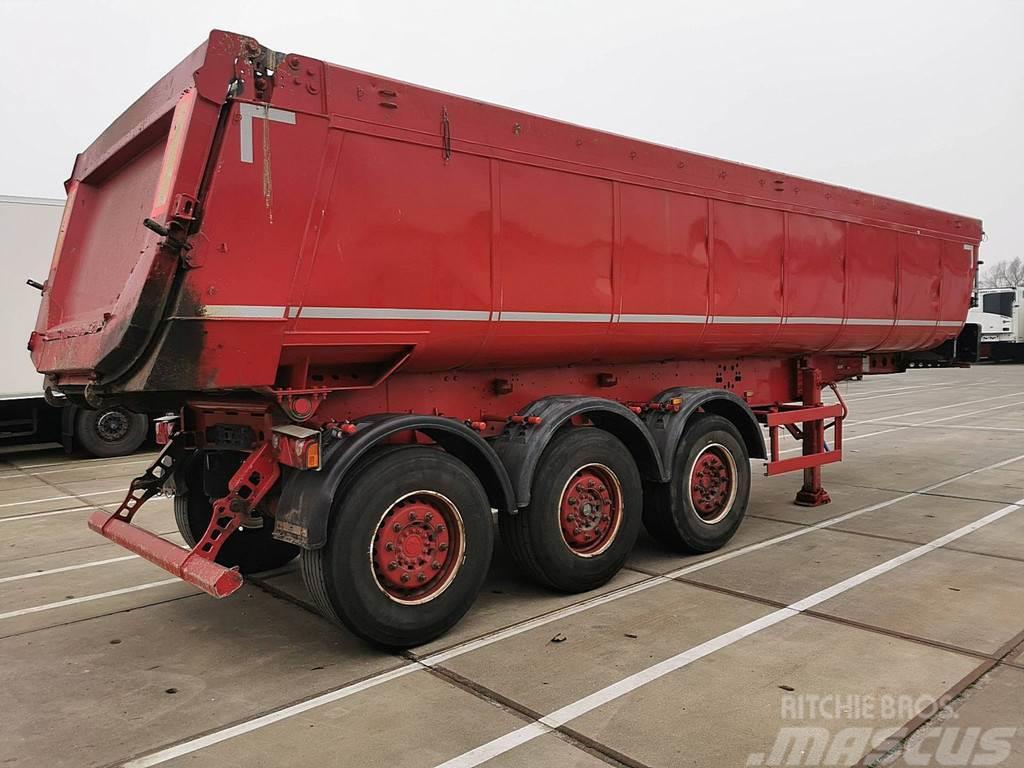 Schmitz Cargobull SKI 24 SL 8.2 isolated damaged Tipper semi-trailers