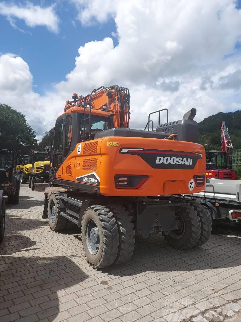 Develon DX 170 W-7 Wheeled excavators