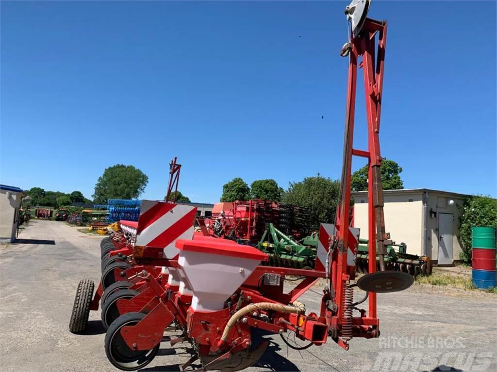 Accord Optima 18 Reihig Precision sowing machines