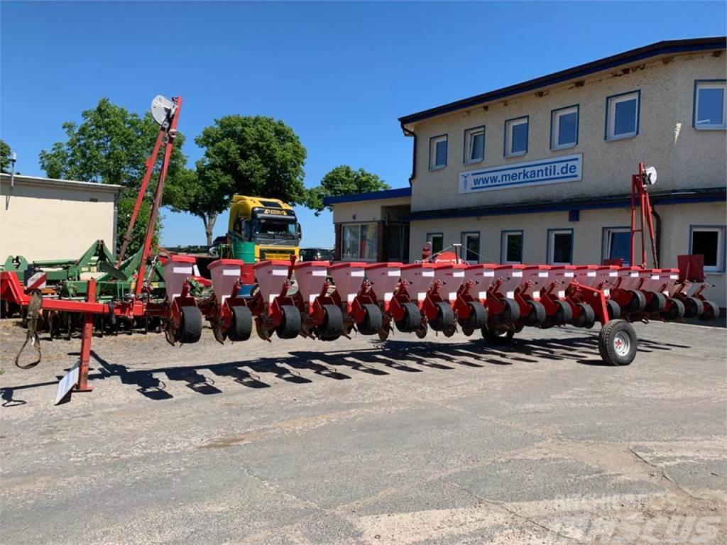 Accord Optima 18 Reihig Precision sowing machines