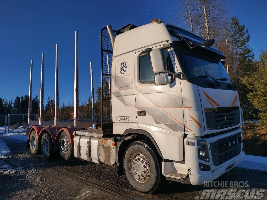 Volvo FH750 puuvarustus, napaperät,trippeli Timber trucks
