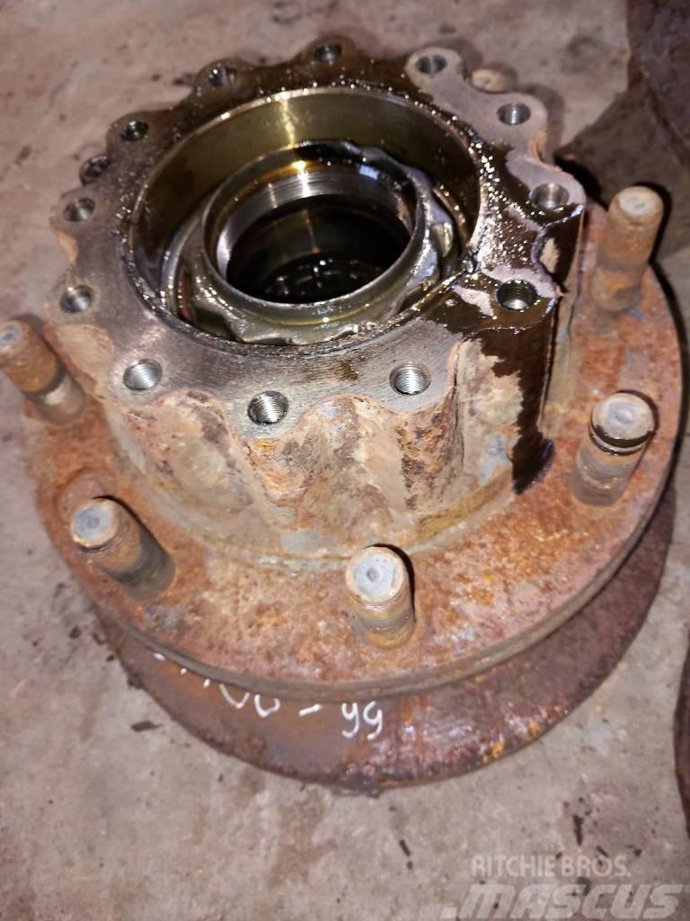 Iveco EuroCargo rear axle hub 7173696 Chassis and suspension