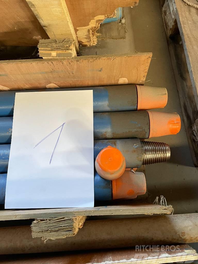  DTH 76MM DTH DRILL PIPES + HAMMER Drilling equipment accessories and spare parts