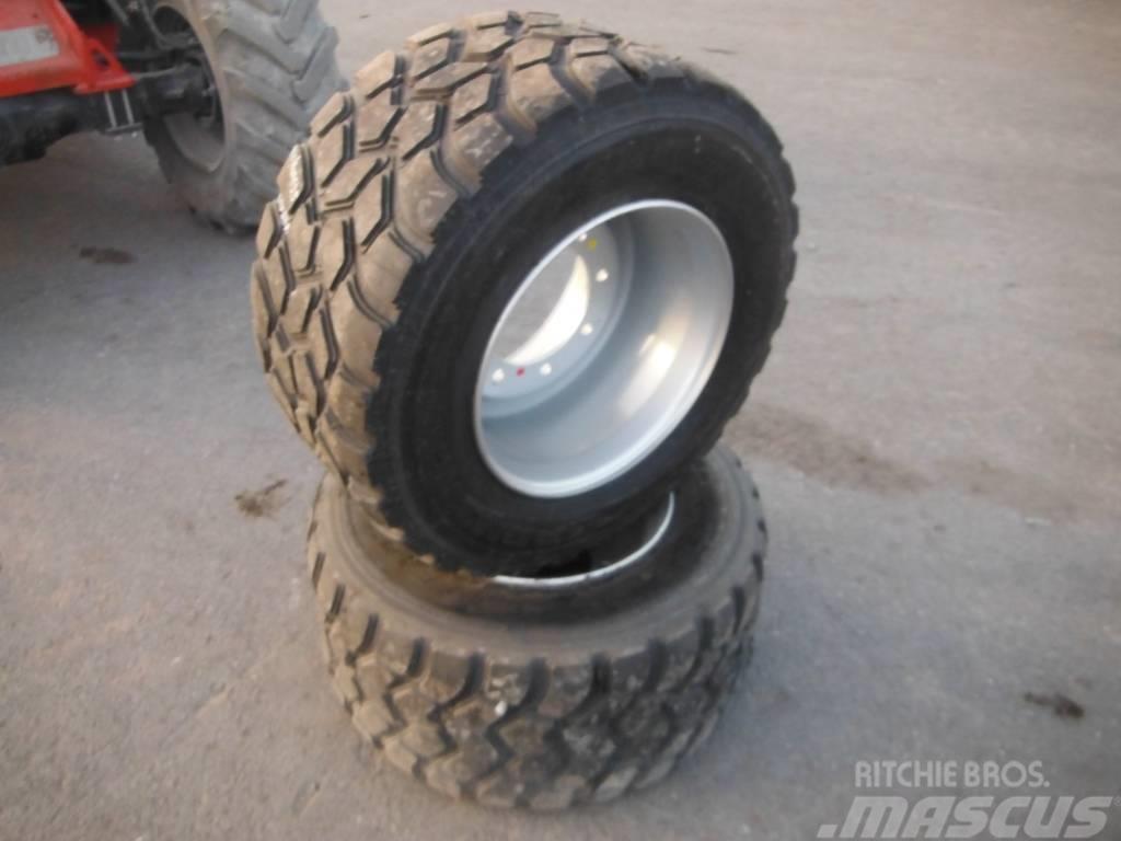  LEAO 445/45R19.5 Tyres, wheels and rims