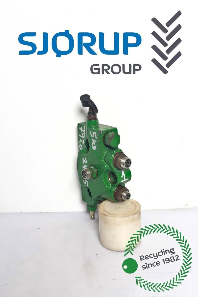 John Deere 7920 Remote control valve Hydraulics