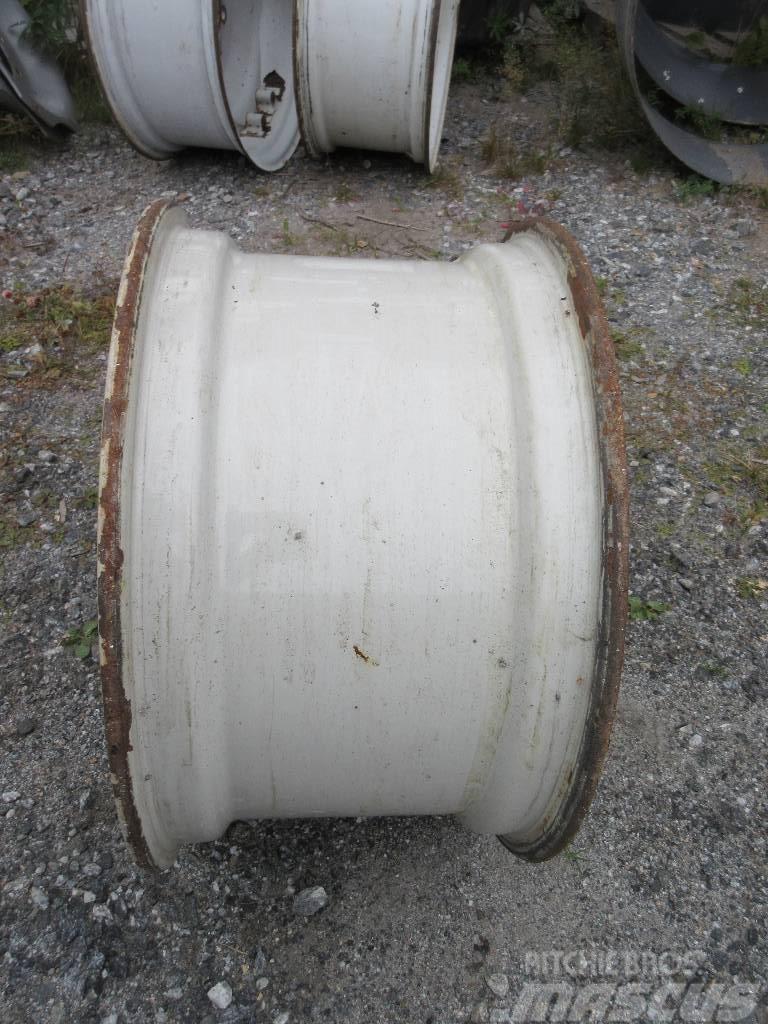 Pronar Käytetty vanne 13" x 24" Tyres, wheels and rims