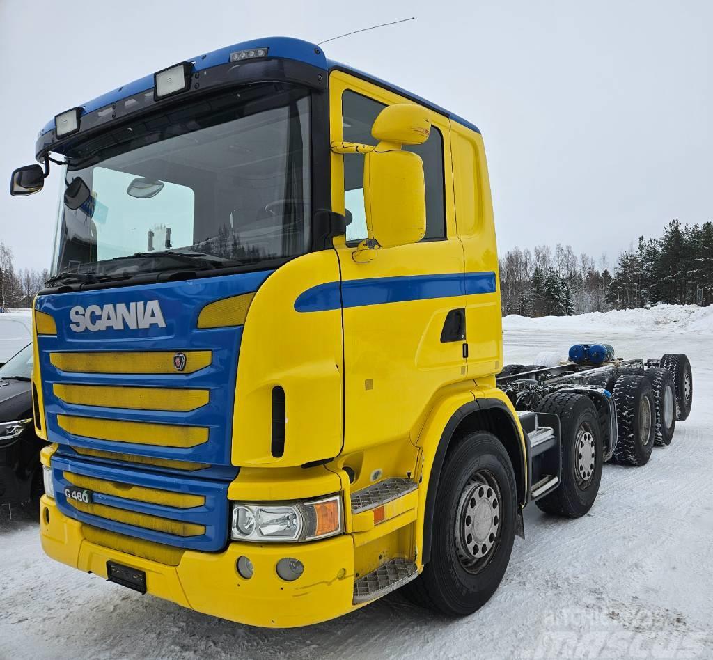 Scania G480 10x4 Valmistuu Metsäkoneenkuljetusautoksi Forest machine transport trucks