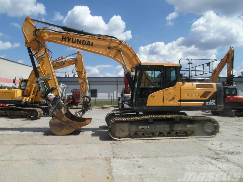 Hyundai HX 220 L Crawler excavators
