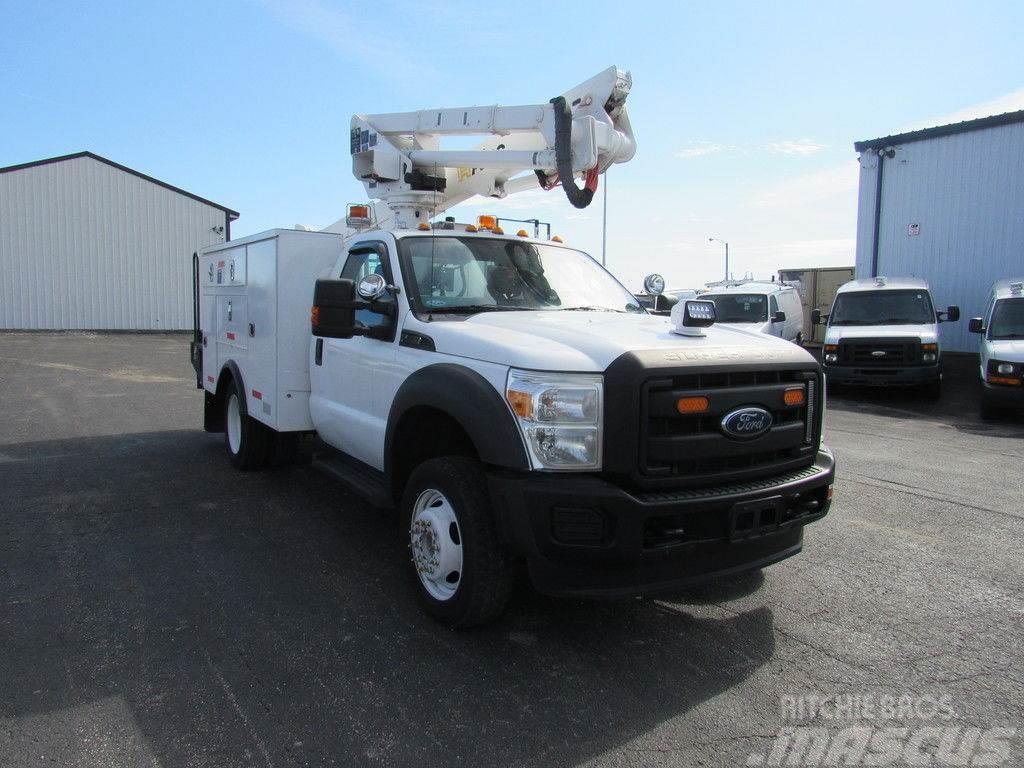 Ford Super Duty F-550 Truck & Van mounted aerial platforms