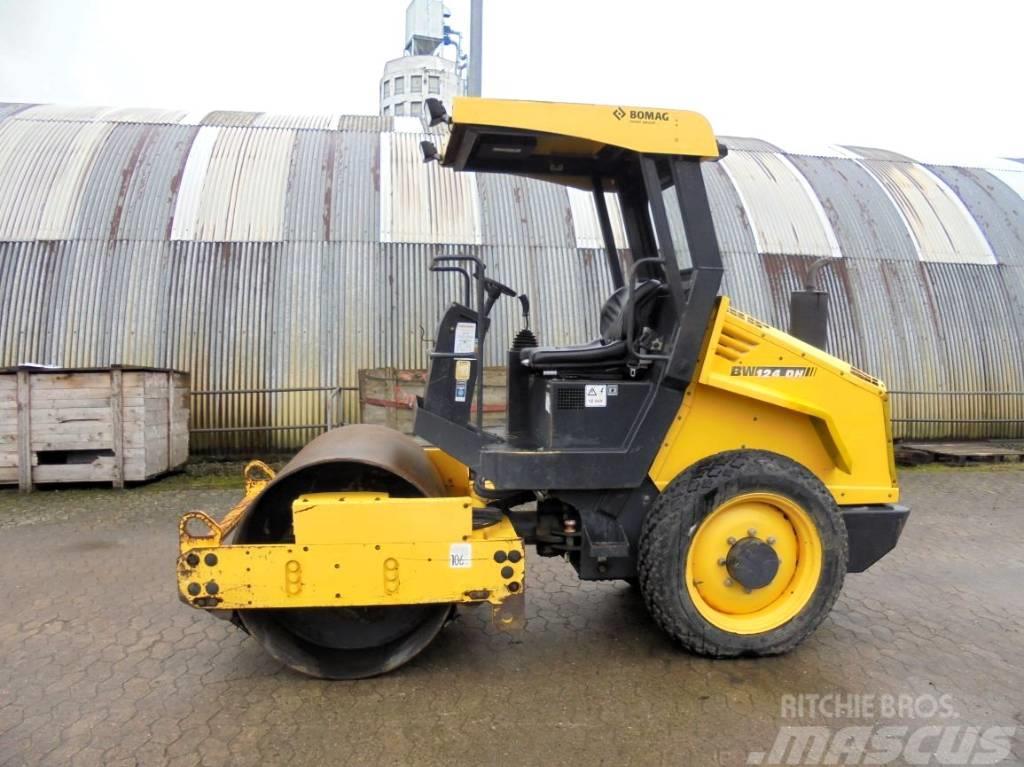 Bomag BW 124  DH-4 Single drum rollers