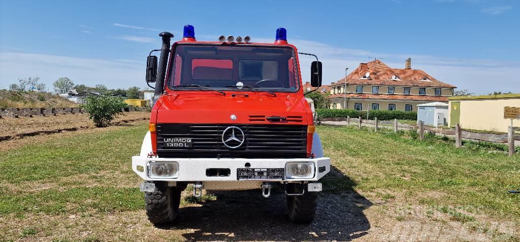 Mercedes-Benz Unimog U1300L Turbo Feuerwehr Recovery vehicles