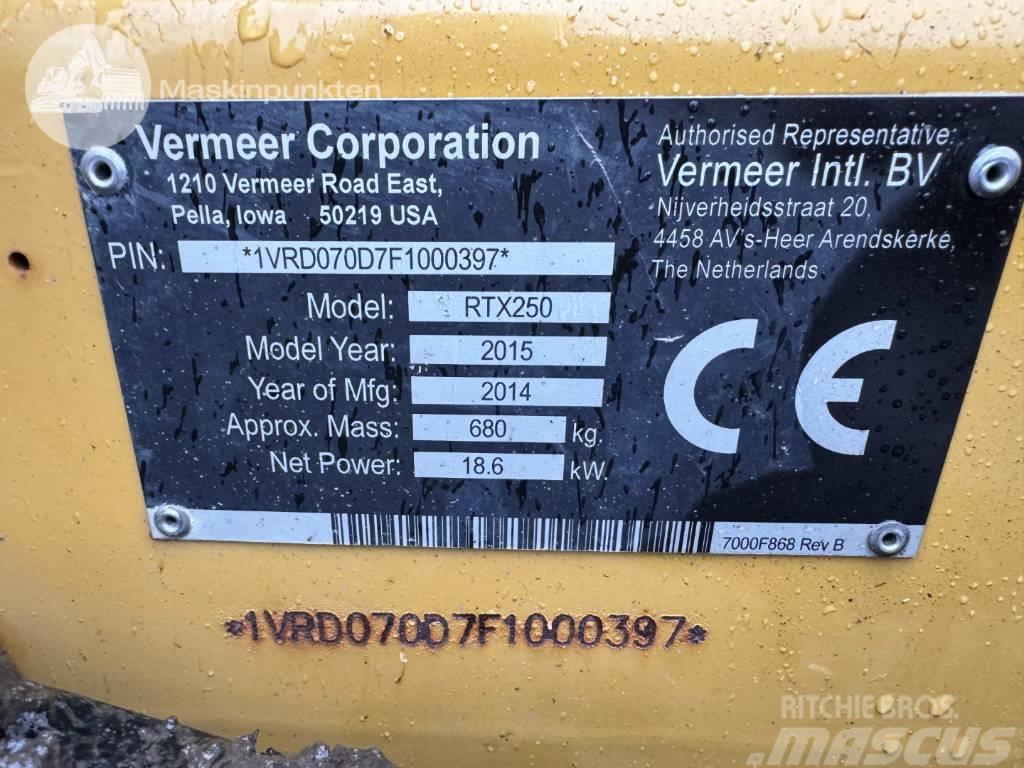 Vermeer RTX250 Trenchers