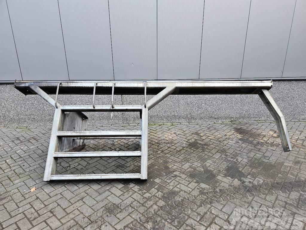 Liebherr LH80-94029453-Stair panel/Trittstufen/Traptreden Chassis and suspension