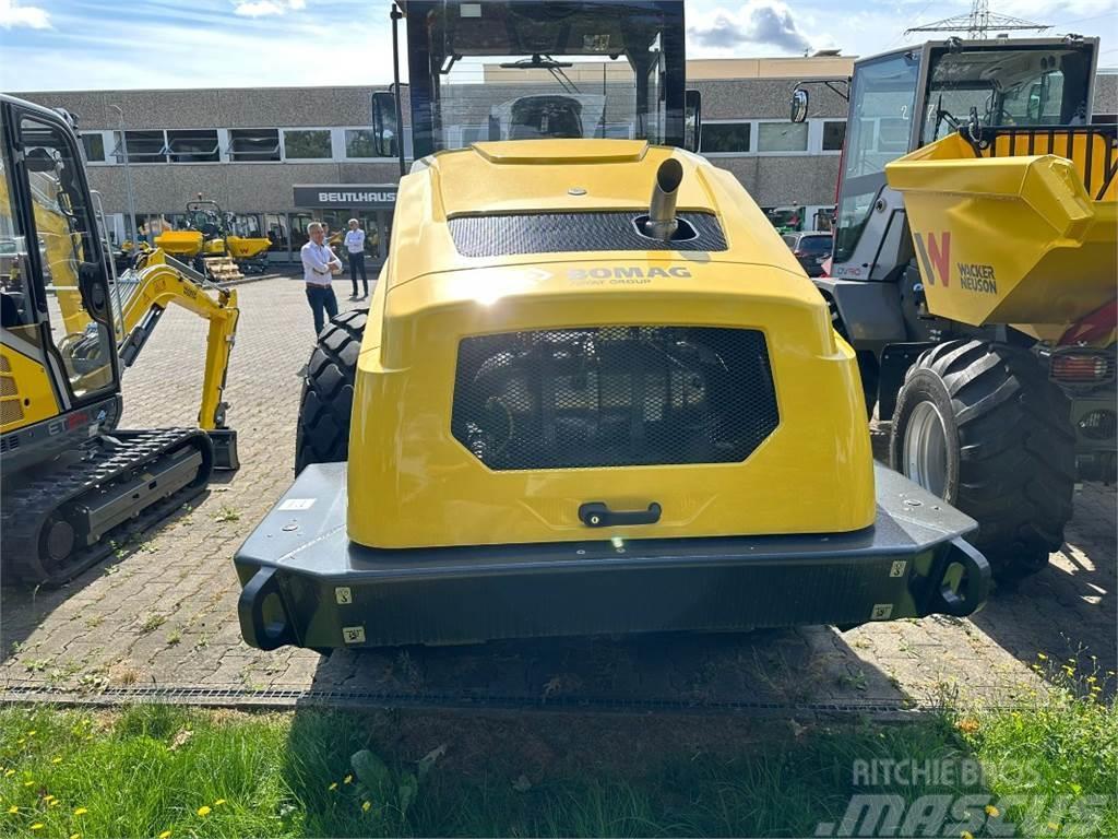 Bomag BW 213 DH Single drum rollers