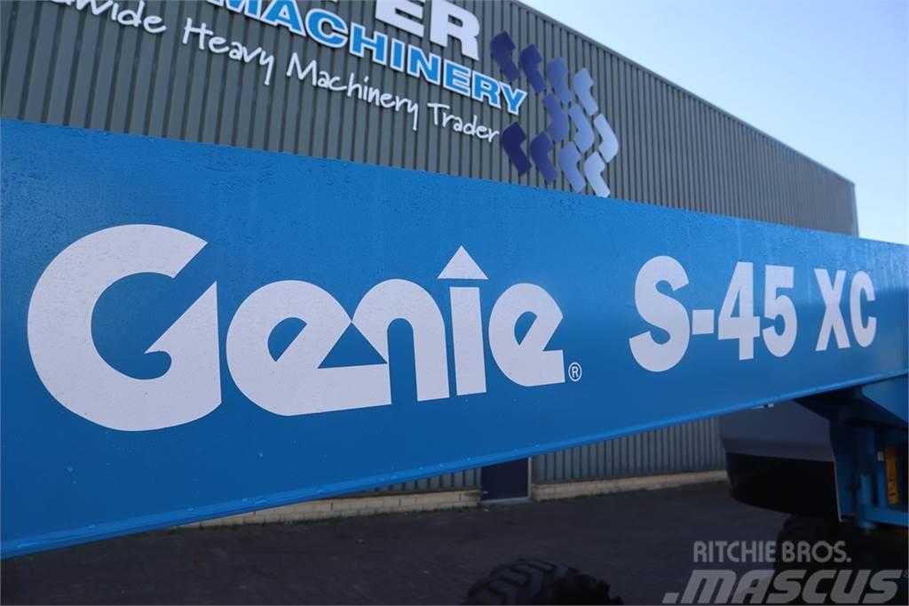 Genie S45XC Valid Inspection, *Guarantee! Diesel, 4x4 Dr Telescopic boom lifts