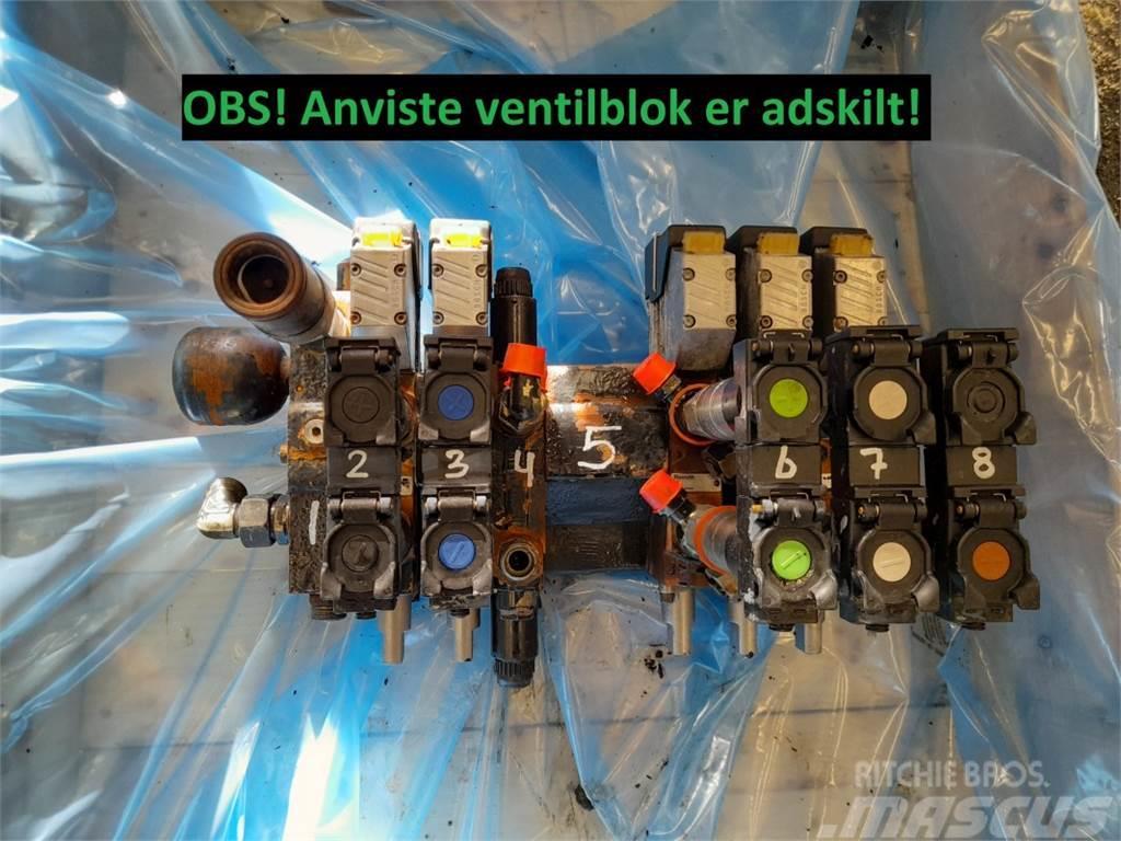 Case IH CVX1190 Remote control valve Hydraulics