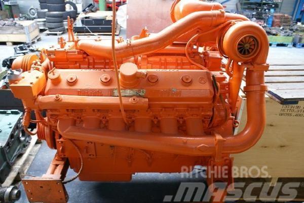 Detroit 12V71 Engines