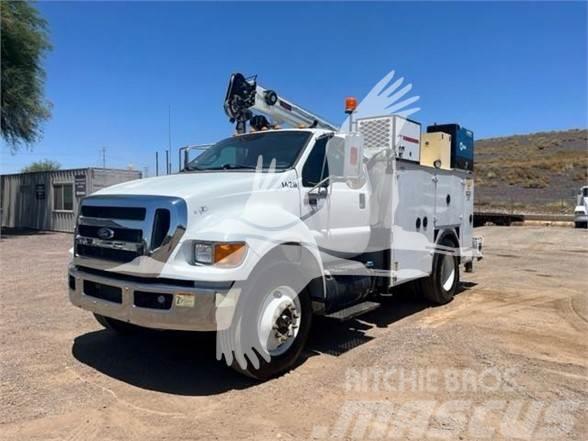 Ford F750 Other
