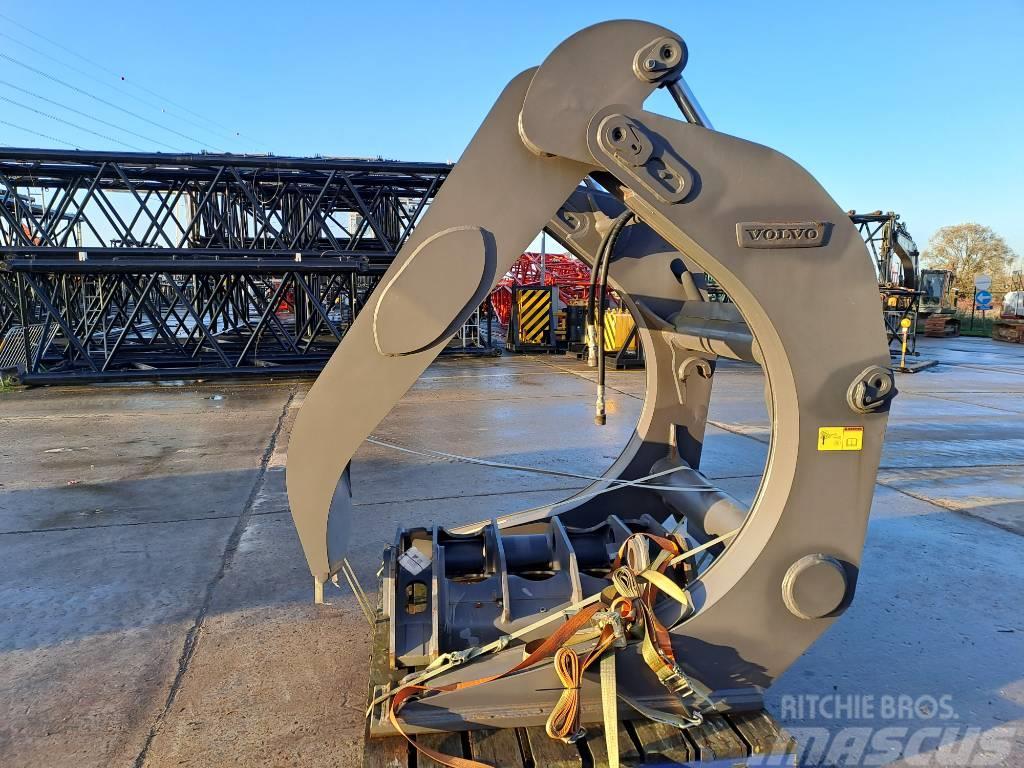 Volvo L 220 H Log Grapple + Quick coupler Grapples