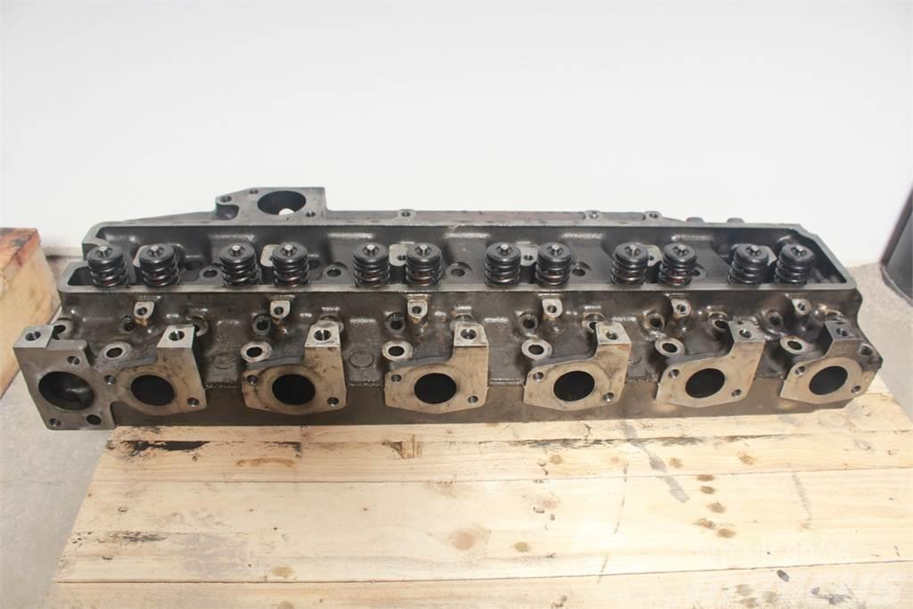 CLAAS Ares 697ATZ Cylinder Head Engines