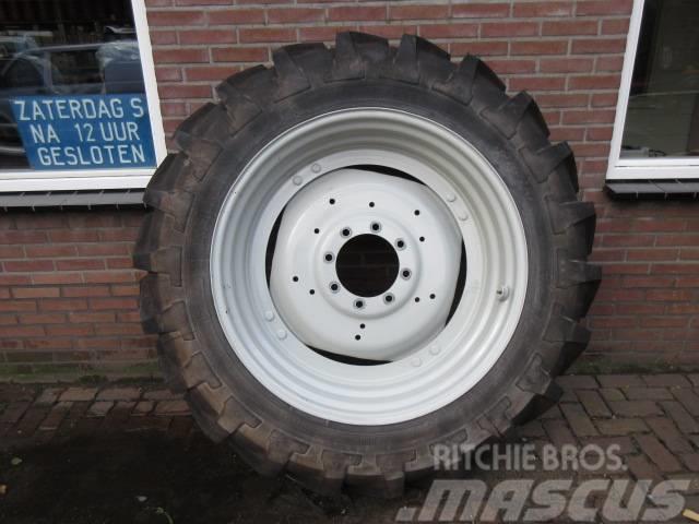 Michelin 13.6/38 Tyres, wheels and rims