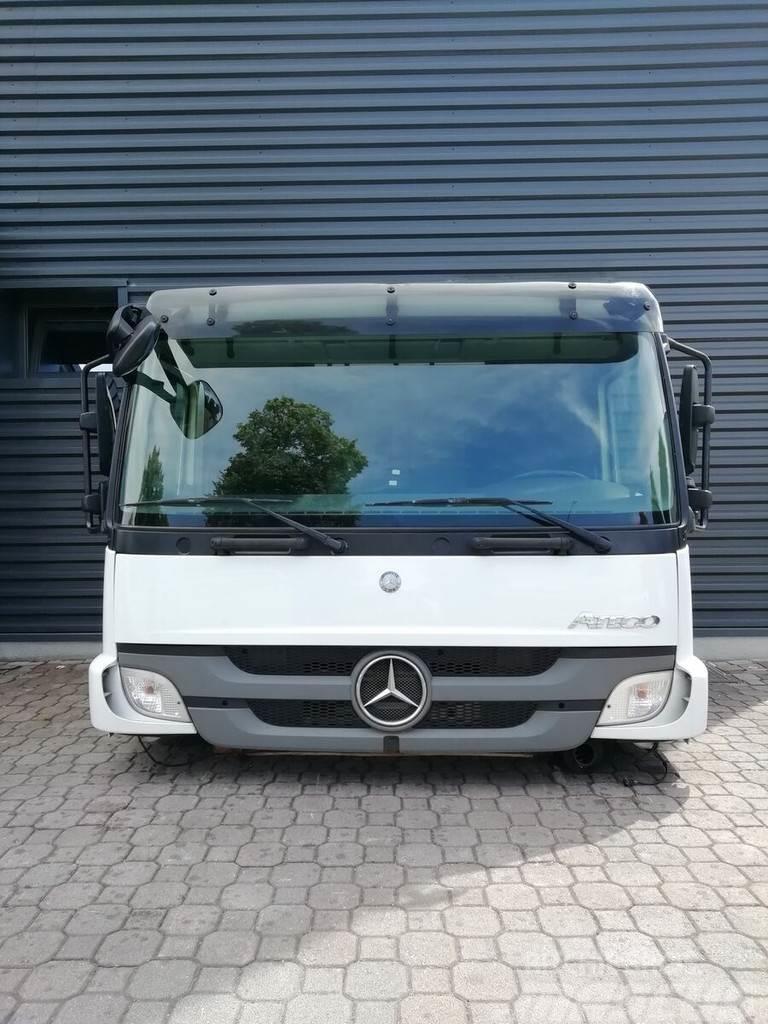 Mercedes-Benz Atego - Euro 5 Cabins and interior