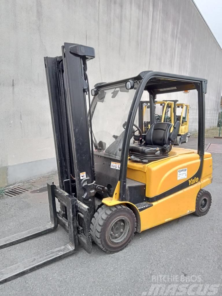 Yale ERP35 Electric forklift trucks