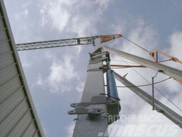 San Marco SMH322 Self erecting cranes