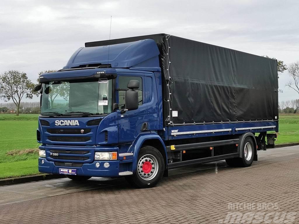 Scania P320 214tkm taillift Curtainsider trucks