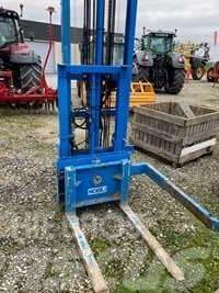  Orchard Machinery Corporation (OMC) Elevator Other harvesting equipment