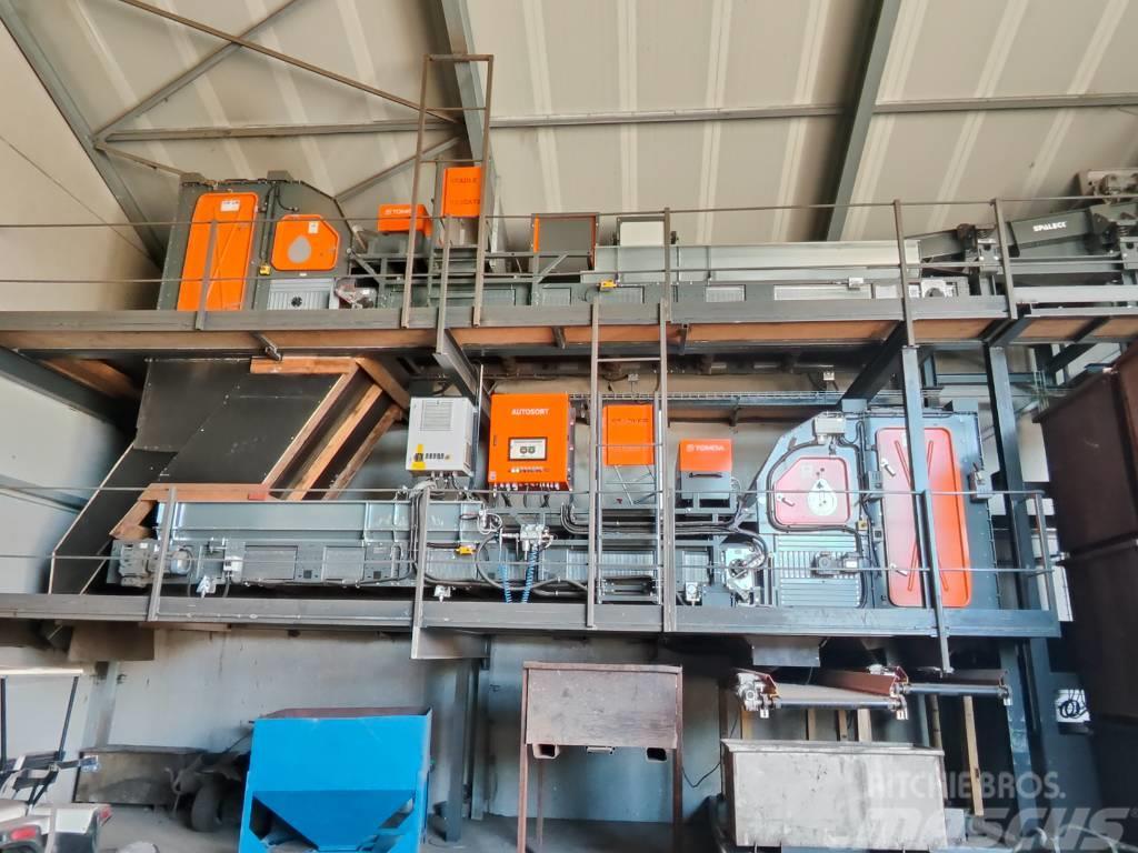  TOMRA Recycling / separating plant Waste sorting equipment