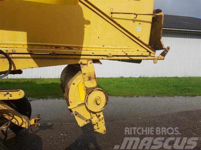New Holland 1550 Combine harvester accessories