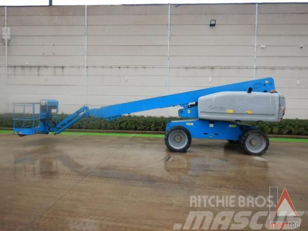 Genie S-65 Articulated boom lifts