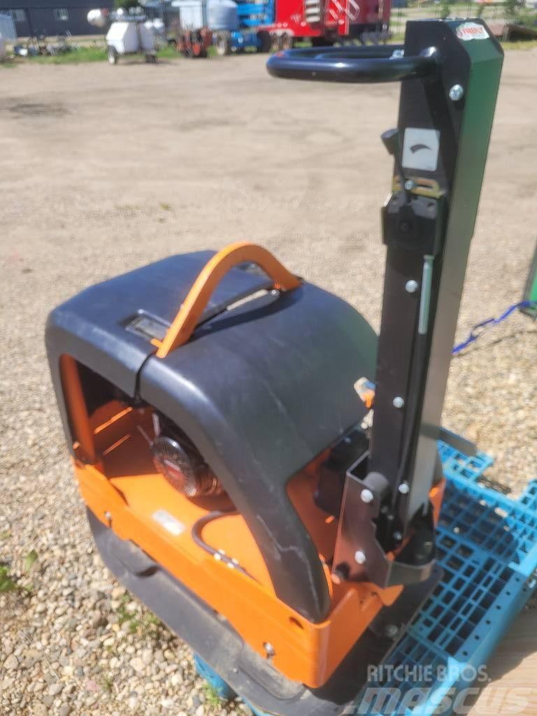 Atlas Copco RP400 Towed vibratory rollers