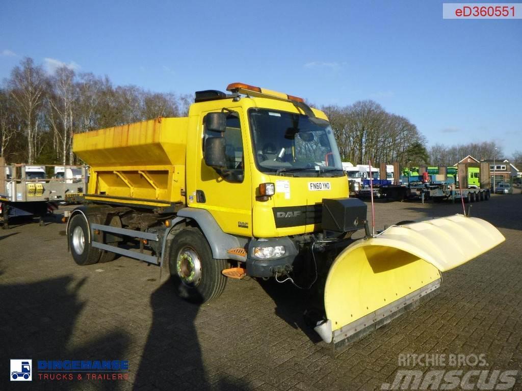 DAF LF 55.220 4x2 RHD gritter / snow plough Combi / vacuum trucks