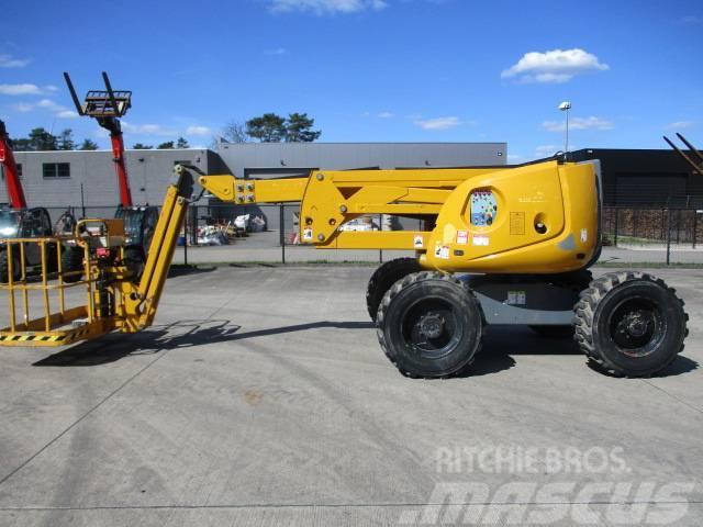 Haulotte HA16PX (490) Compact self-propelled boom lifts