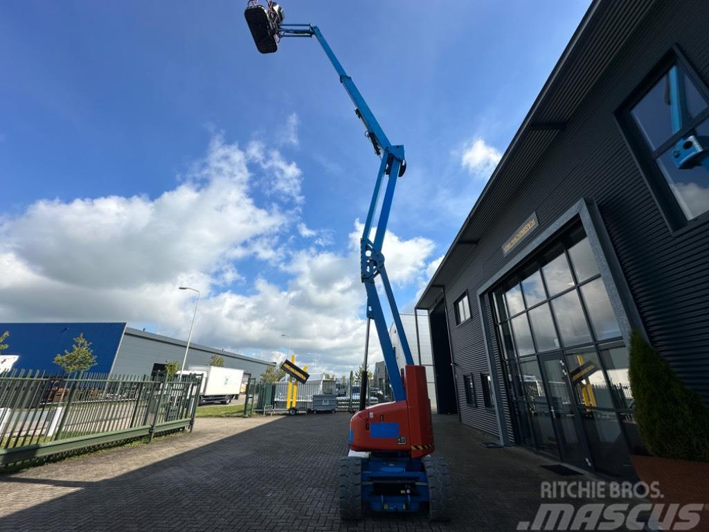Niftylift hr17 N Hybrid Compact self-propelled boom lifts