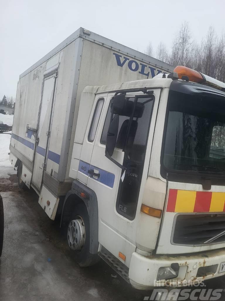 Volvo FL608/3700 Special containers