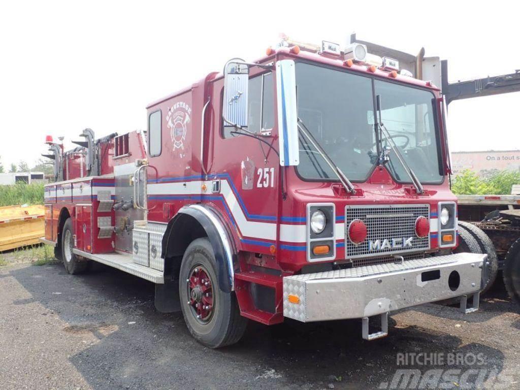 Mack MR686P Fire trucks