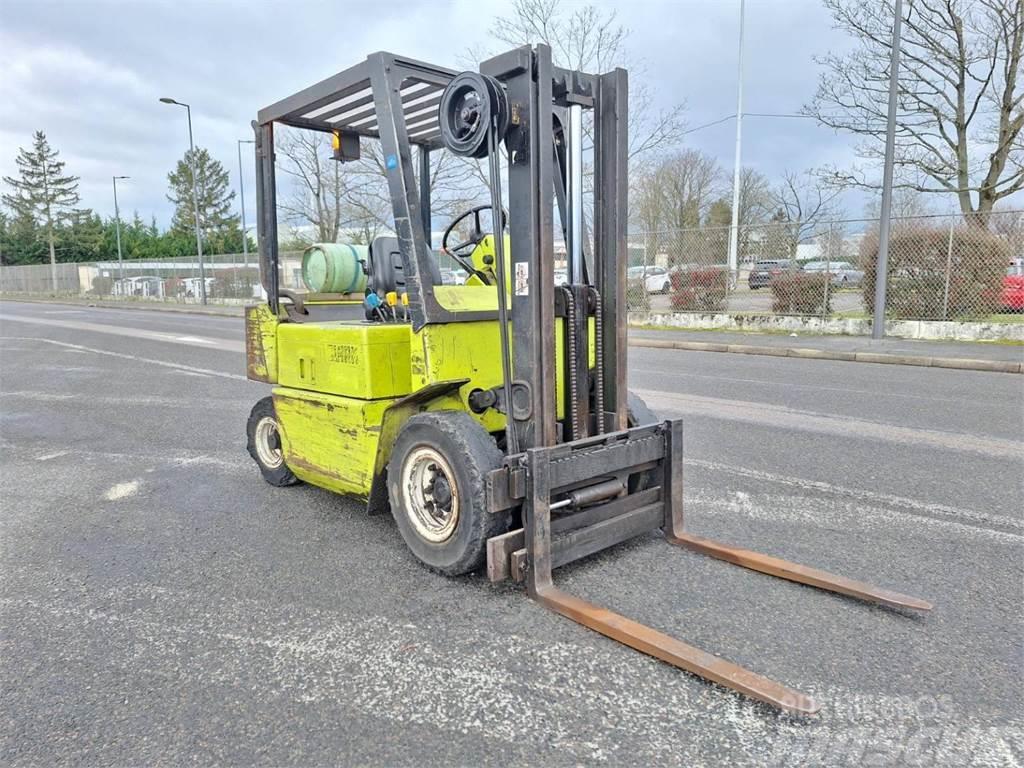 Clark GPM15N Forklift trucks - others